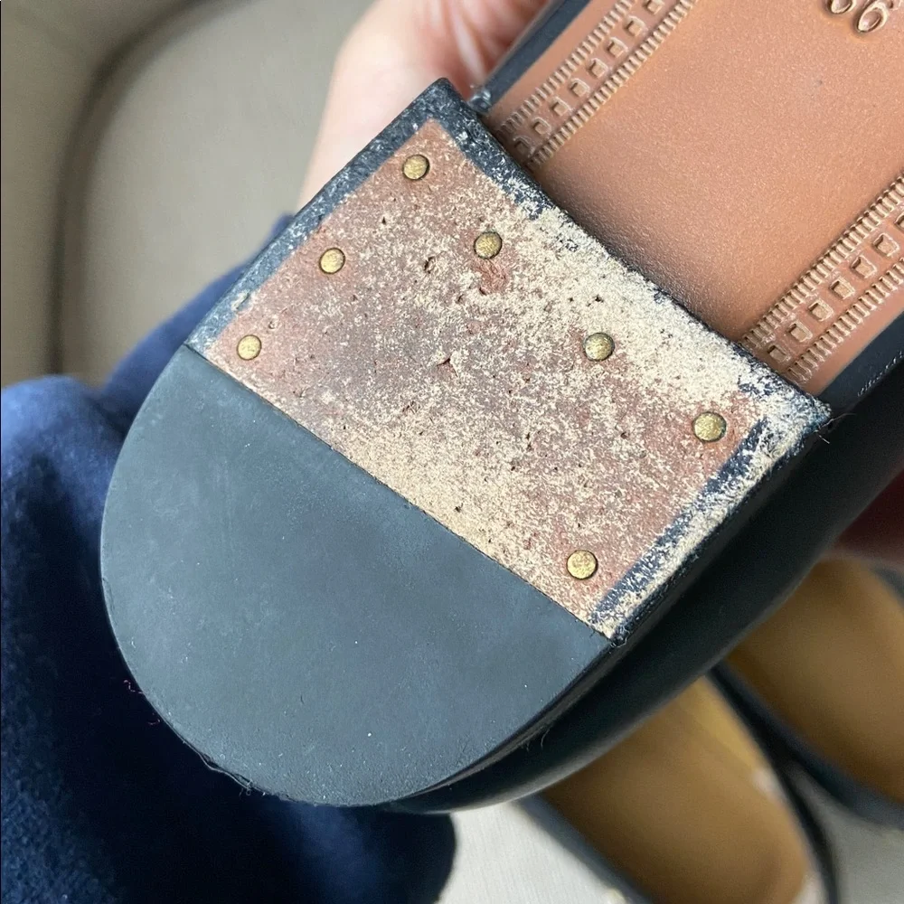 Gucci Jordaan Loafers - Picture 11 of 11